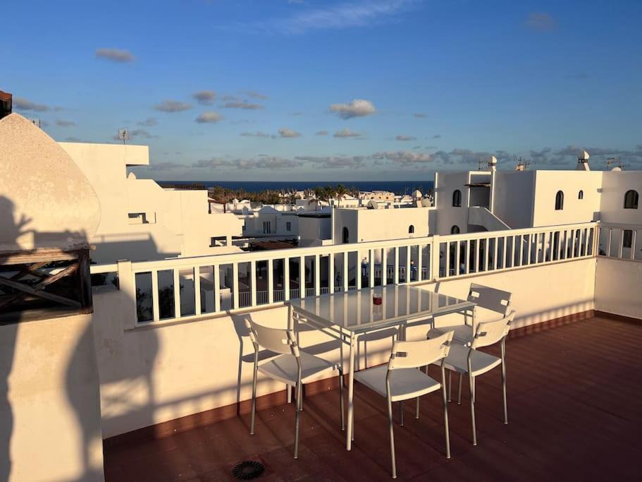 Apt 360º Panoramic View Costa Teguise Eksteriør billede